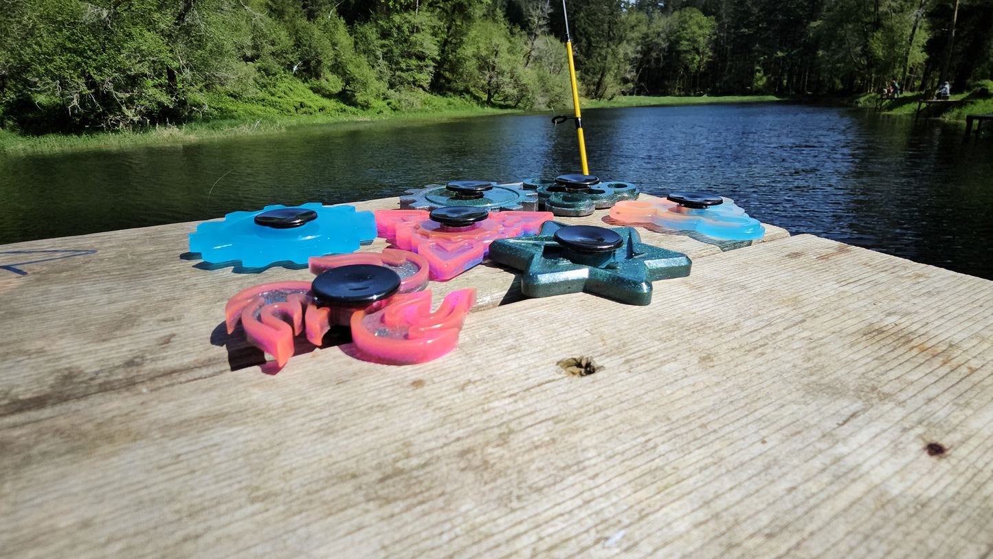 Fidget Spinner! Glow-In-The-Dark Available!🤩🤩🤩